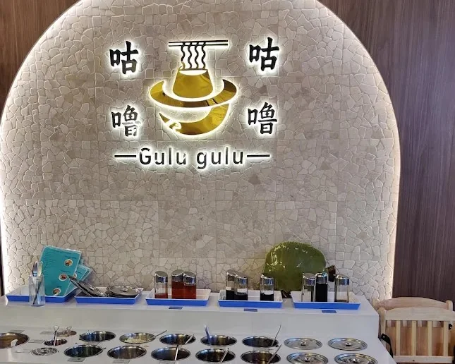 Gulu Gulu Hotpot & Kung-Fu Ramen, Warszawa